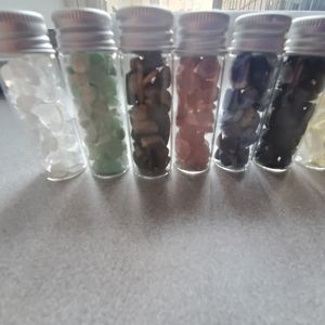 CRYSTAL CHIPS IN GLASS JAR